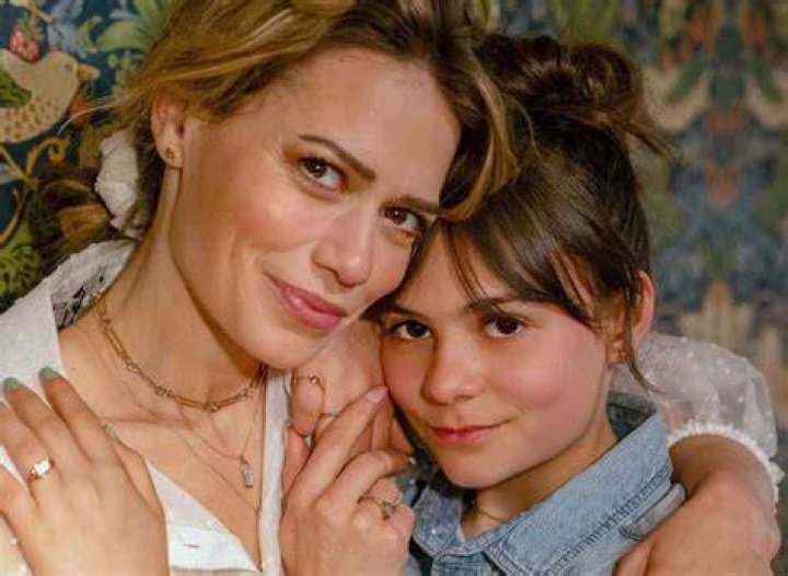 Unraveling the Personal Life of Bethany Joy Lenz: Who Was She Married To?